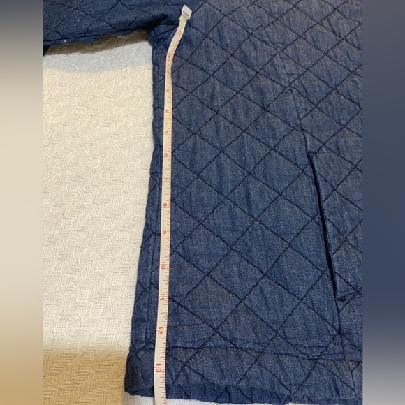 Petite medium Quilted indigo blue jacket. - Picture 10 of 13